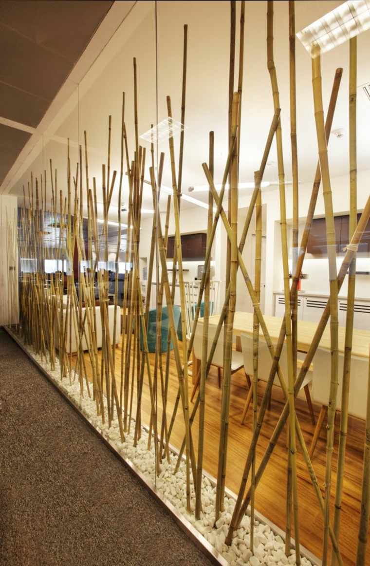 bambou déco mur salon