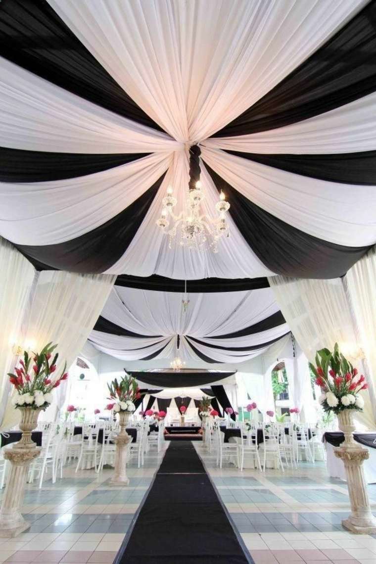 noir et blanc mariage déco salle table tapis noir