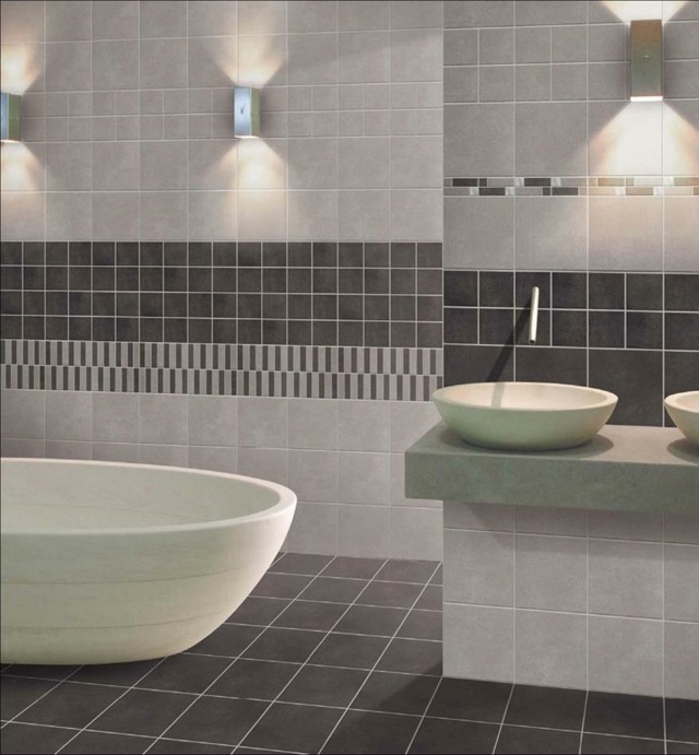 salle de bain au carrelage noir idée design moderne lampe 