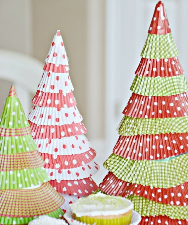 bricolage pour enfants déco Noël sapins caissettes