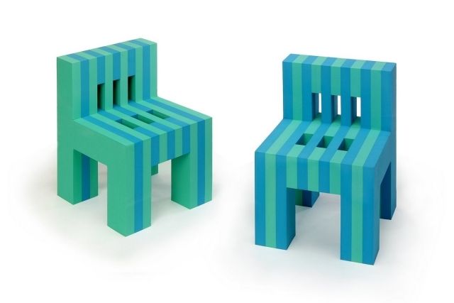 chaise-enfant-idée-originale-rayures-bleues-vertes
