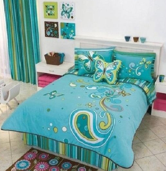 chambre-ado-fille-idée-originale-linge-lit-papillons