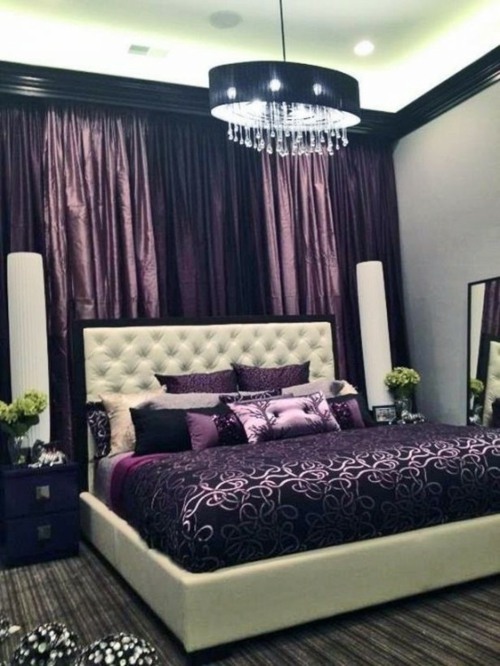 chic moderne chambre coucher accents violet