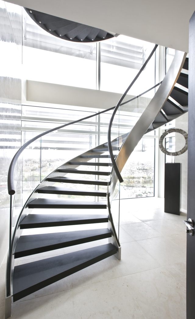 design escalier moderne colimaçon