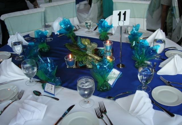 décoration-de-table-hiver-idées-bleue-couleur