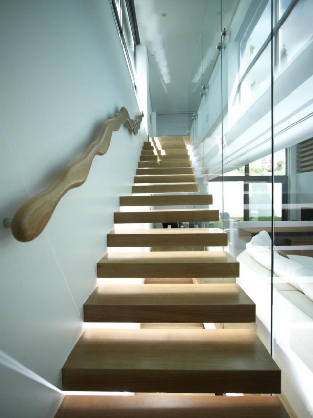 escalier de design moderne marches-flottantes