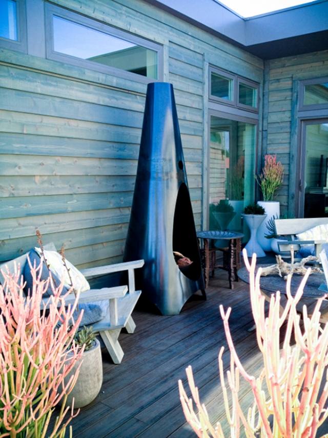 foyer-extérieur-design-Modfire-Bonfire-design-élégant-terrasse