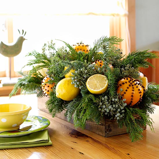 idées-table-Noël-déco-branches-pin-citrons-oranges idées table de Noël