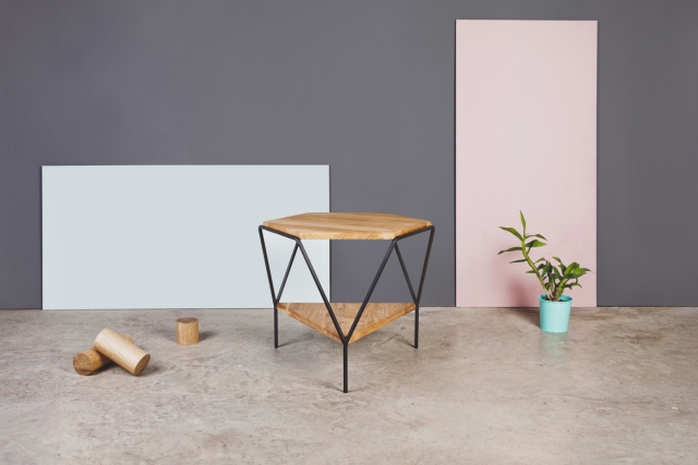 meubles-design-Jordi-Lopez-Aguillo-Nicolas-Perot-collection-Y-table-appoint-bois-metal