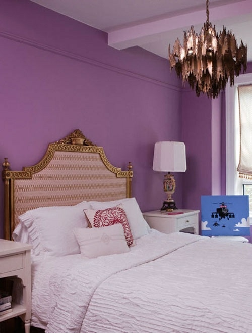 plafond mur nuances violet chambre coucher