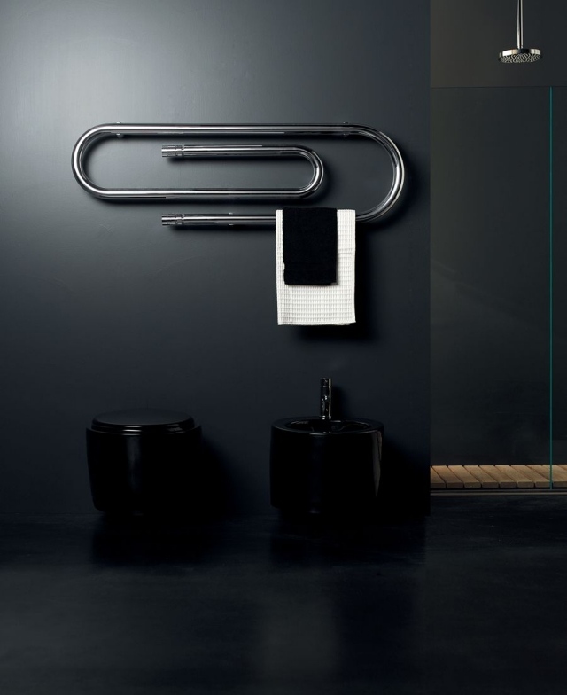 radiateur-salle-bains-noir-forme-pince-cuvette-noire radiateur salle de bains