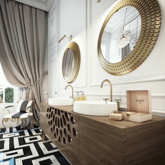 Salle de bains avec ses miroirs dorés design objets appartement