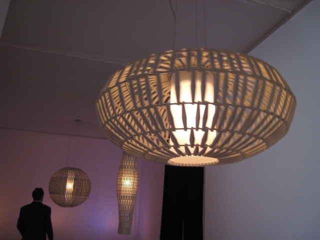 suspension-luminaire-idée-décoration-originale-couleur-marron-forme-citrouille