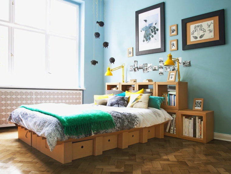 Tête de lit avec rangement fonctionnel et esthétique