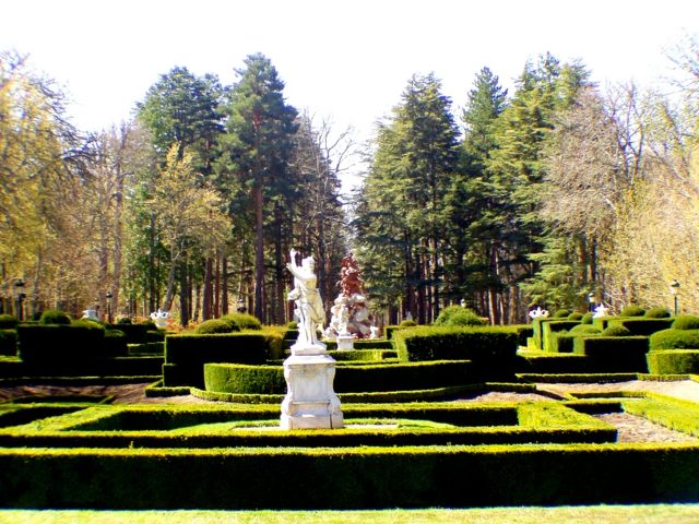 aménager son jardin baroque 