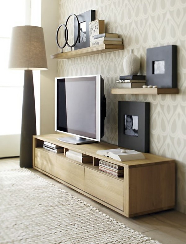 Support télé classique simpliste bois clair