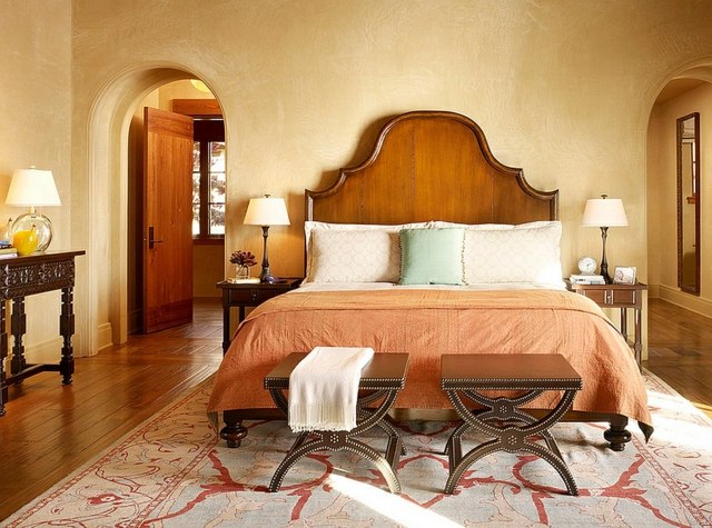 chambre a coucher style mediterraneen bois