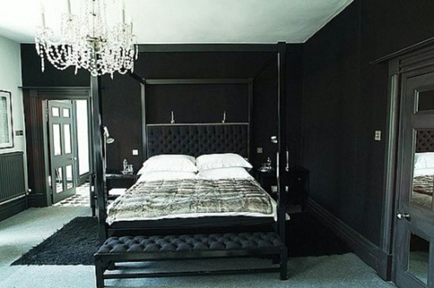 chambre noire ponctuee lustre crystal blanc