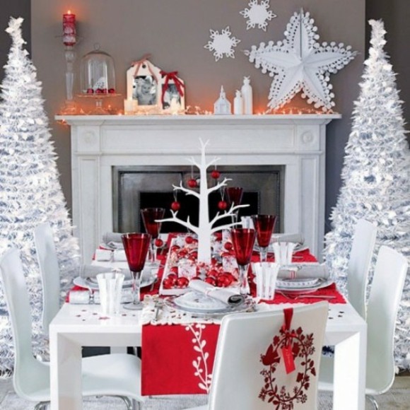 decoration cheminee de Noel rouge blanc