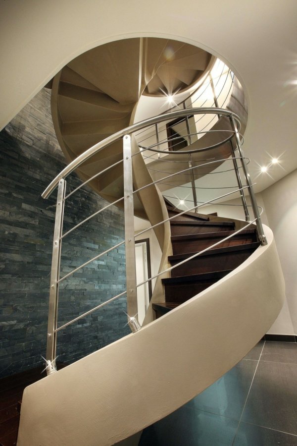 location de chalet escalier