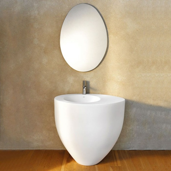 Miroir contemporain forme d'oeuf design bains