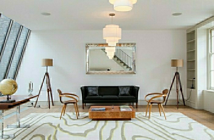 tendance déco 2015 salon intérieur moderne canapé noir objets design chaises en  bois