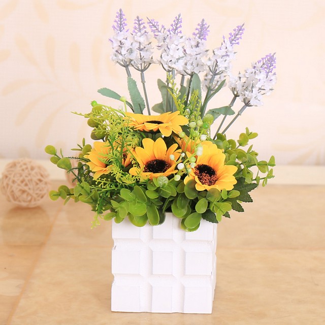 décoration table printemps fleurs artificielles vase