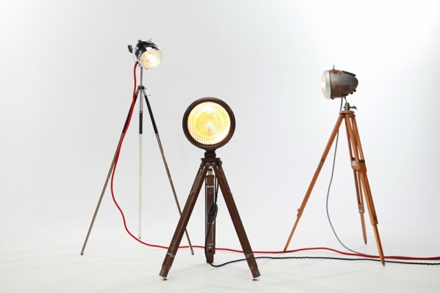 luminaires vintage phares trépieds modèles