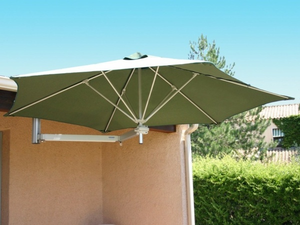 parasol-balcon-suspendu-decentre-vert