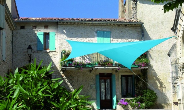 protection solaire voile ombrage turquoise