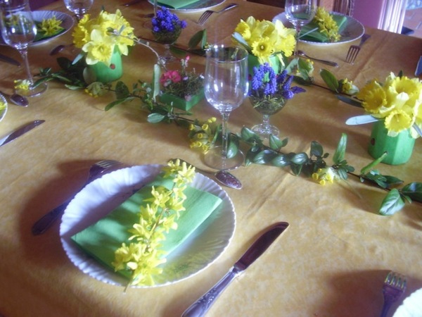 déco table guirlande végétale fleurs