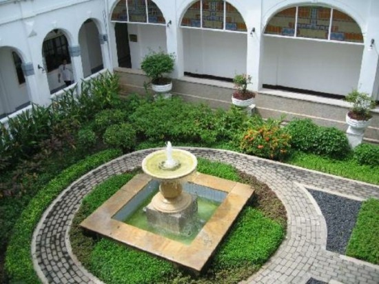 jardin deco fontaine