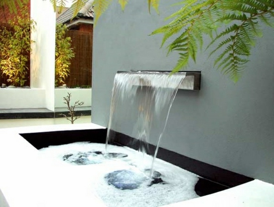 jardin ultra moderne eau
