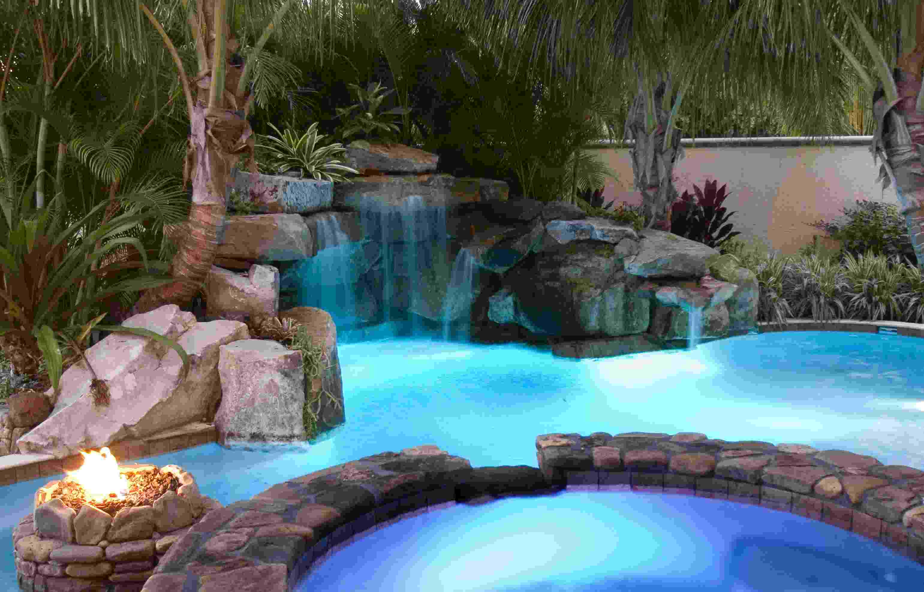 piscine de jardin elegante decoration 