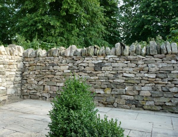 aménagement paysager mur pierres