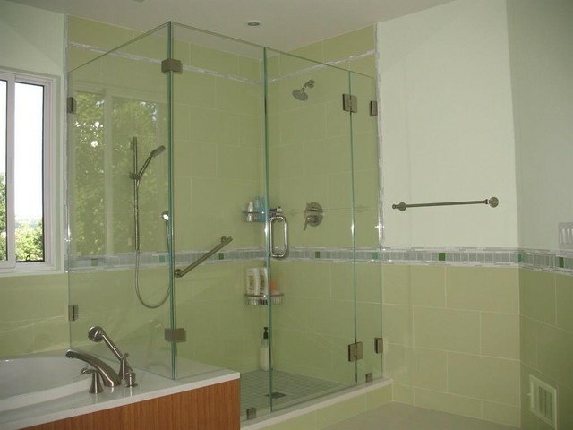cabine de douche intégrale porte en verre confort baignoire