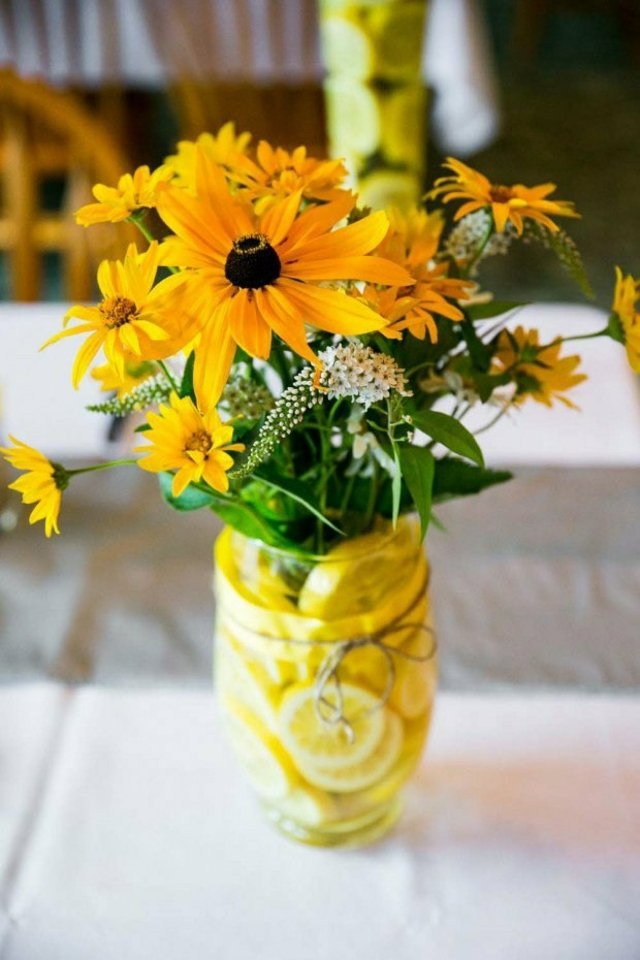 thème mariage printemps jaune bouquet 