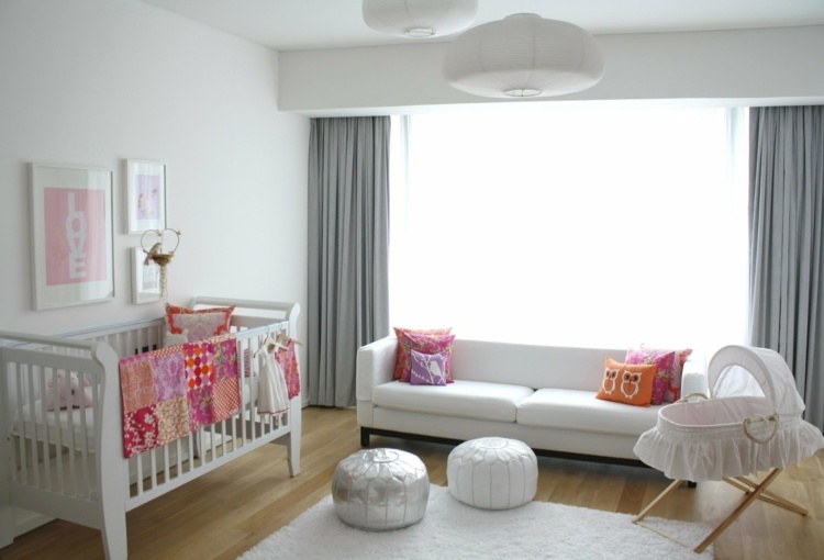 décoration chambre bébé fille blanc