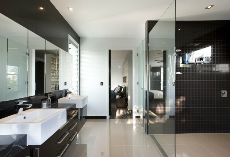 salle de bain moderne noir blanc