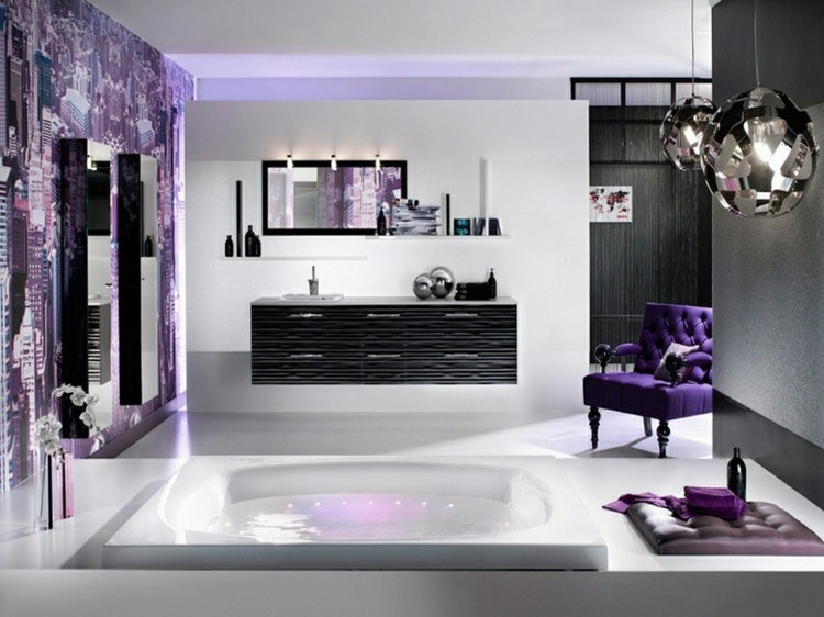 salle de bain moderne violet blanc