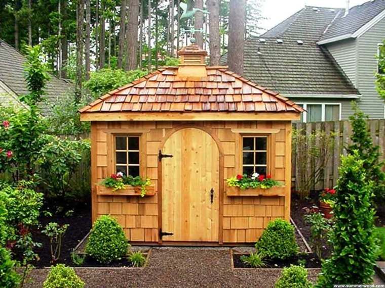 fabriquer abri en bois jardin aménagement