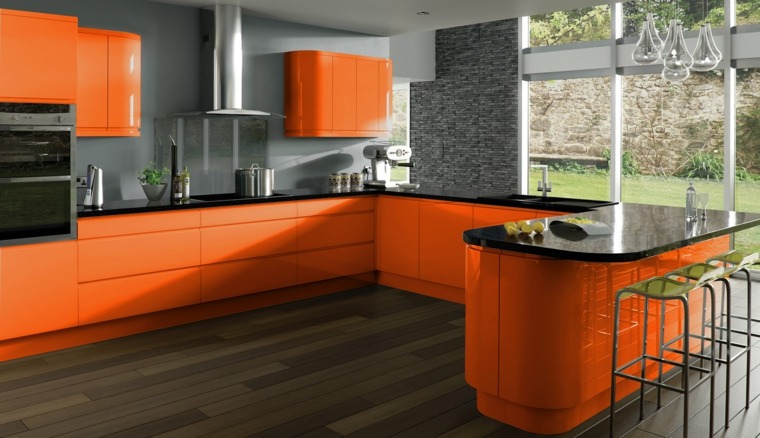 intérieur cuisine moderne orange noire tabouret hotte aspirante