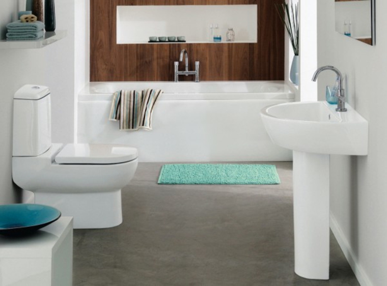 carrelage salle de bain gris toilettes blanches baignoire