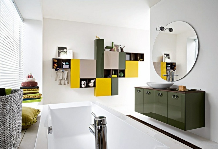 salle de bain colorée design