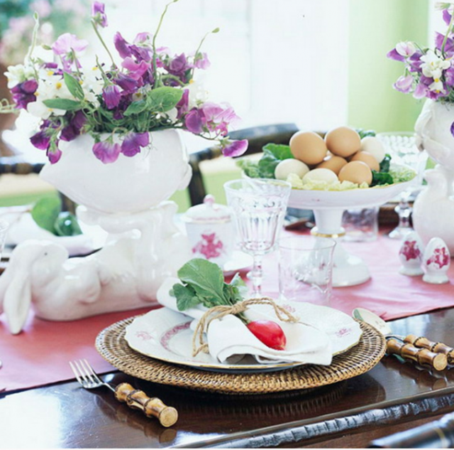 idée décorer la table printemps légumes fleurs radis