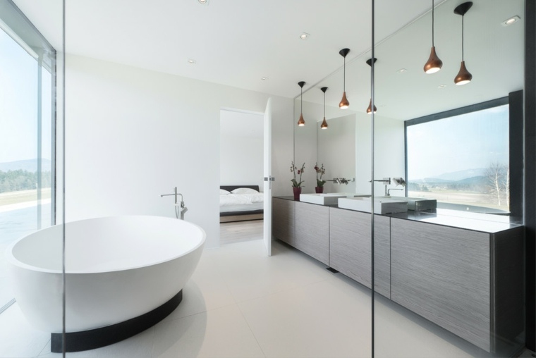 salle de bains moderne baignoire blanche design luminaire suspendu meuble bois 