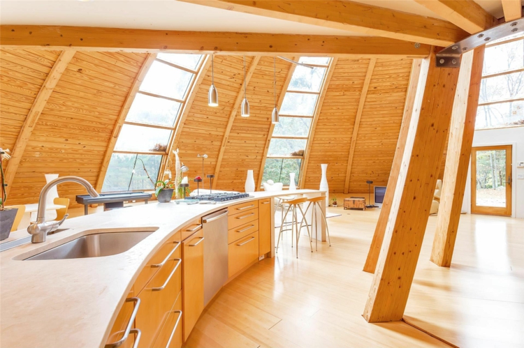 maison en bois cuisine moderne
