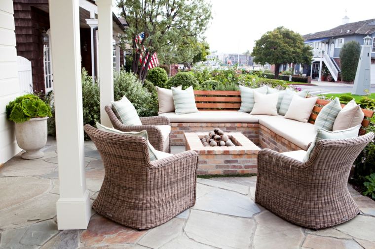 terrasses design salon jardin canapés cuir