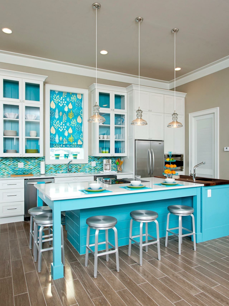 intérieur cuisine moderne bleue blanche design ilot central