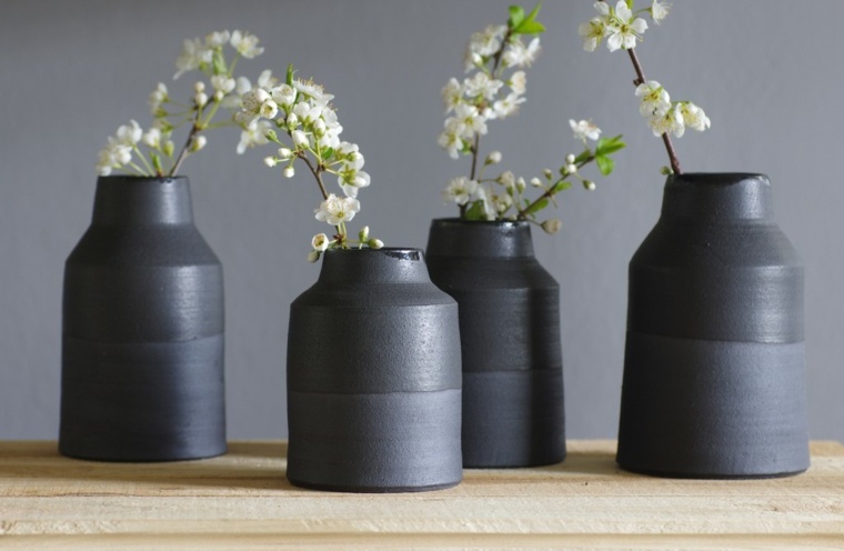 vase noir idée déco céramique moderne design